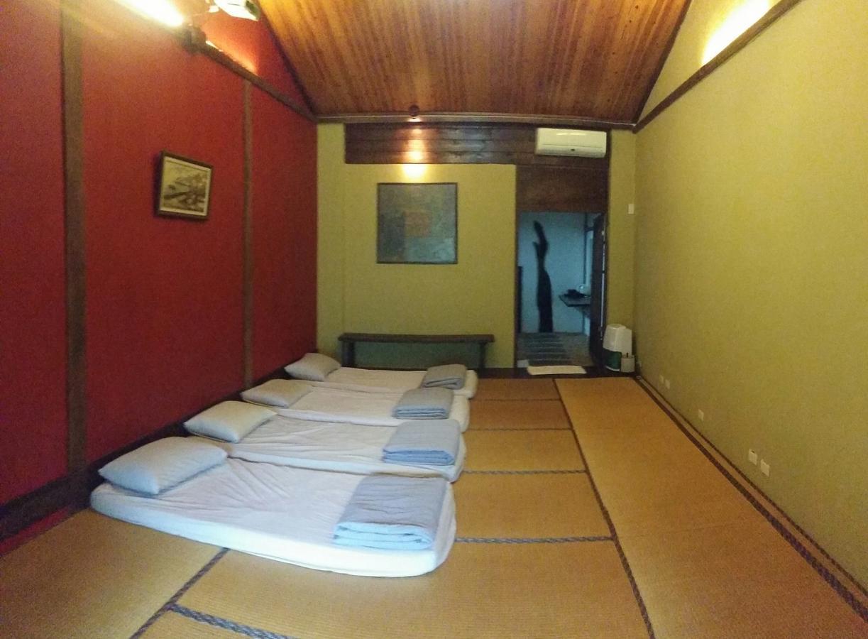 Bright Moon Homestay Dongshi  Екстериор снимка